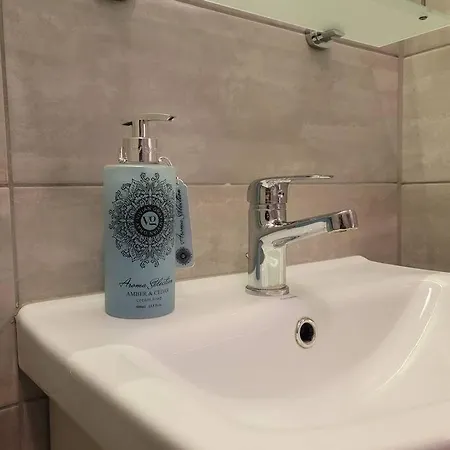 Sunset - Free Parking - Fast Internet - Close To Everything *