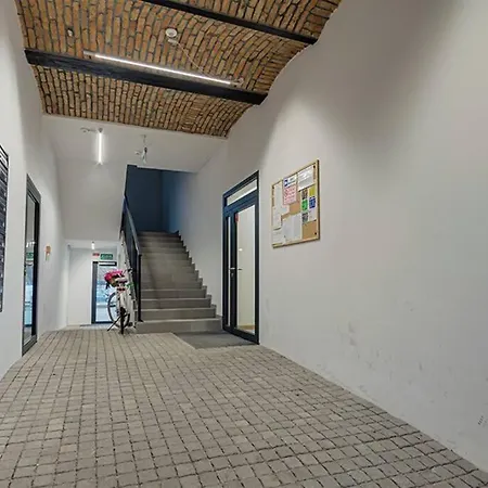 Daire Sunset - Free Parking - Fast Internet - Close To Everything